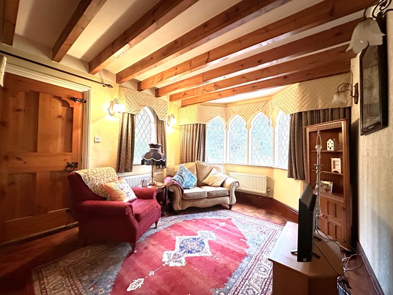 Lounge - click for photo gallery